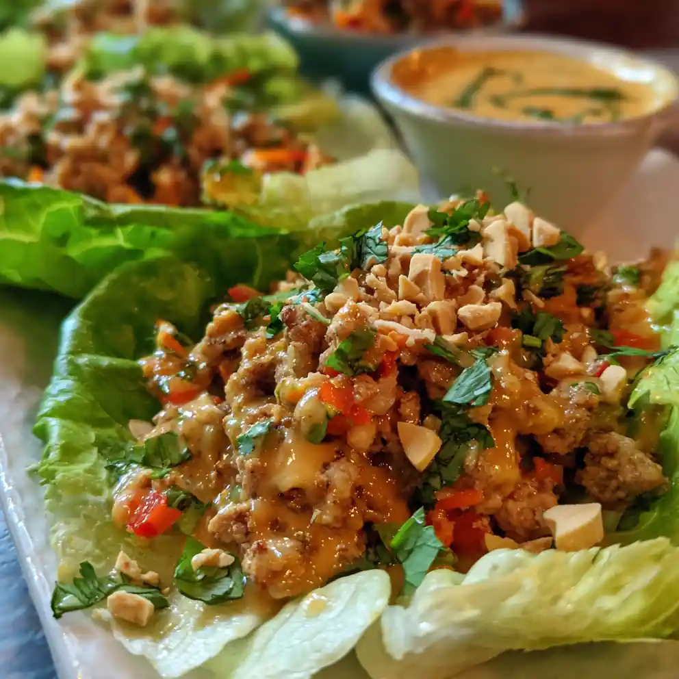thai chicken lettuce wraps with Peanut Sauce
