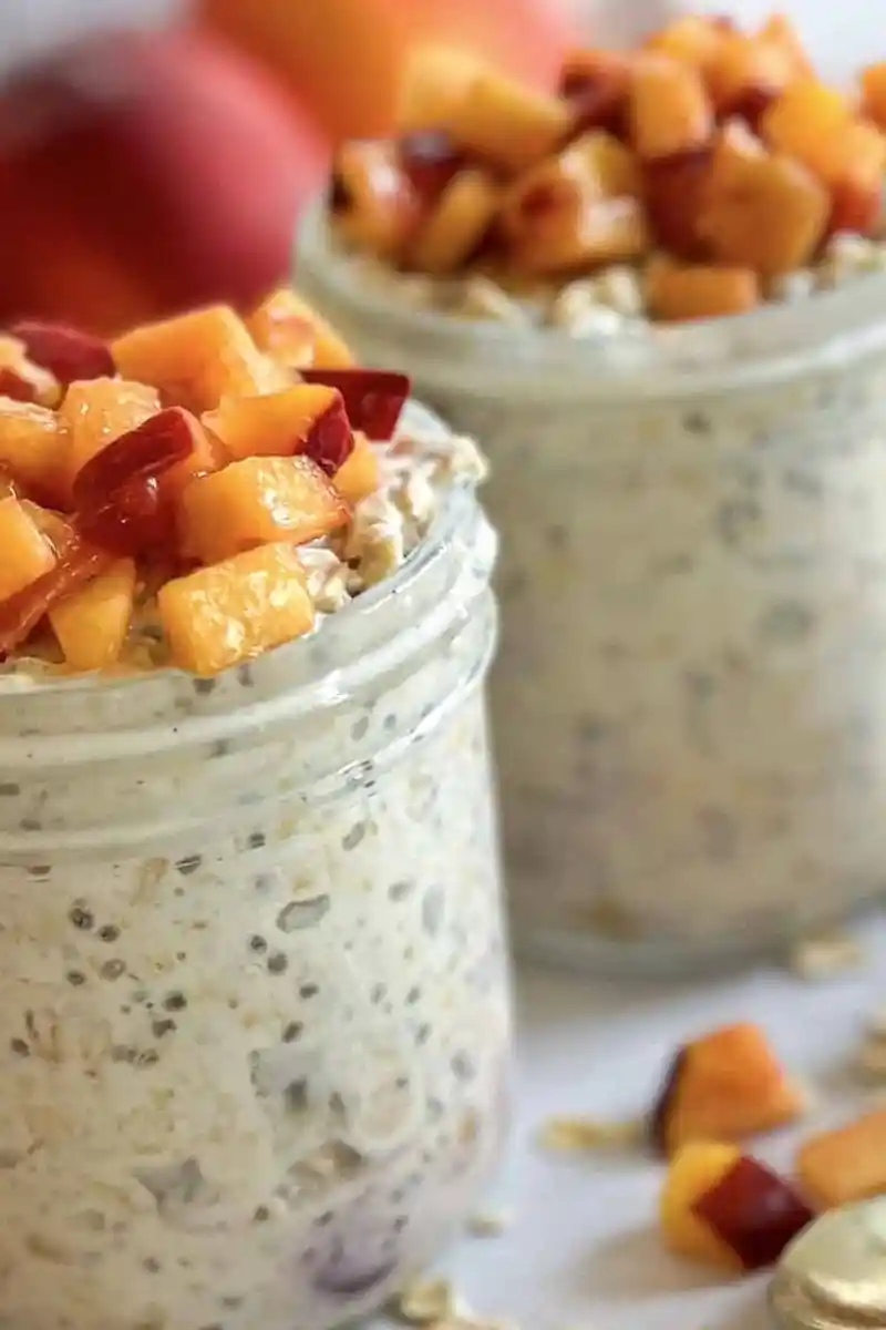Creamy Peach Cobbler Overnight Oats 3 Recipe image