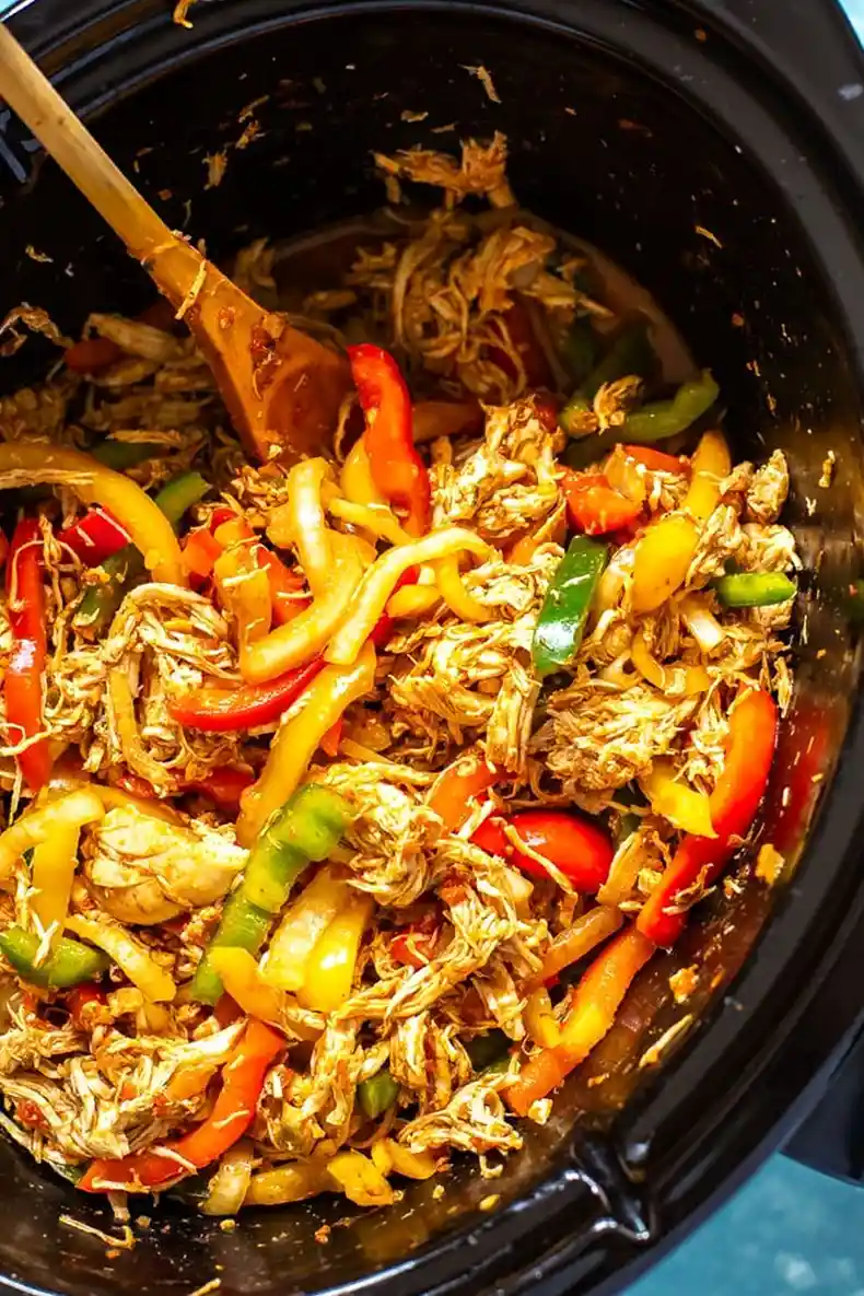 Easy Slow Cooker Chicken Fajitas 3 Easy Slow Cooker Chicken Fajitas